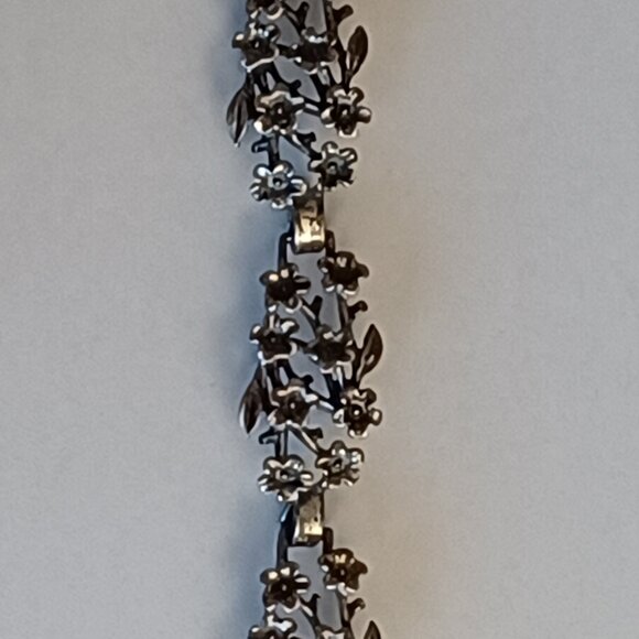 vintage floral sterling silver bracelet - Picture 2 of 3
